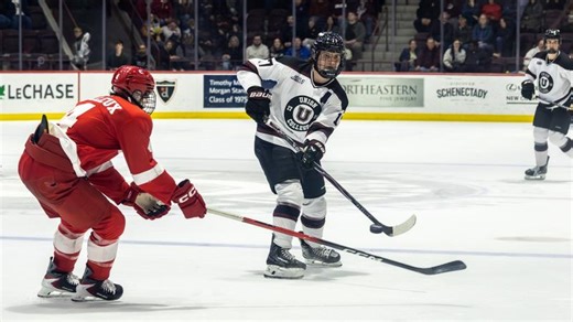 Men's Hockey Upsets #9/10 Cornell - Union College Athletics