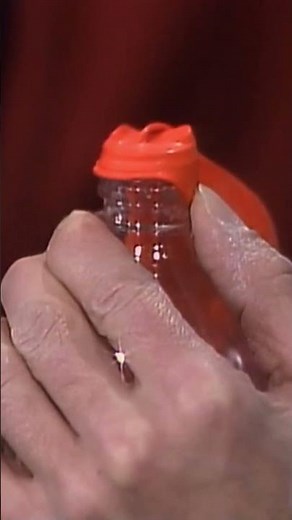 An Experiment From Bill Nye #mrrogers #billnyethescienceguy #scienceexperimentathome