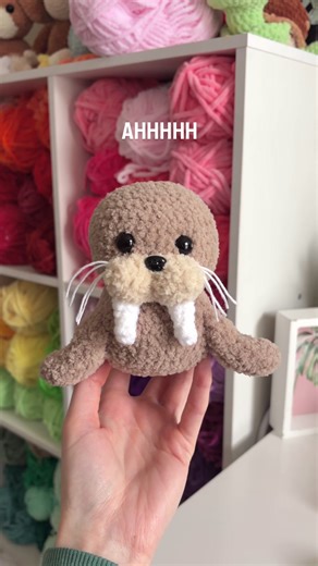 Everything looks cuter when it’s fluffy! 🥹 This was my first time using @alizeyarns softy plus and now I want to turn everything fluffy! Walrus pattern by me 🤍 #plushies #crocheting #crochet #amigurumi
