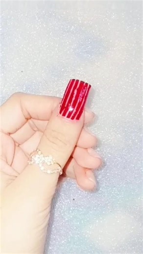simple and easy nail art ✨❤️ #nailsofinstagram #nailart #easynailart #youtubeshorts #ytshorts #yt
