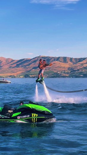 Tandem Flyboarding Couple Stunts | Summer Love in the PNW