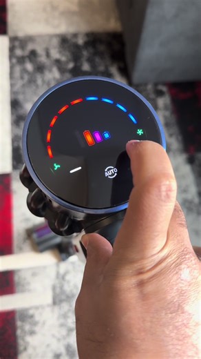 L'aspirateur qui change tout ! 🧹✨ Puissance extrême, écran intelligent, cinquante minutes d'autonomie. Fini les corvées de ménage 👇 #aspirateur #sansfil #menage #maisonpropre #bonplan
