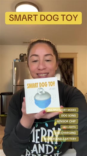@PetTok Central THANK YOU FOR SENDING US THIS INTERACTIVE DOG BALL TOY. GREMLIN LOVES THESE TOYS SO MUCH. #SMART #DOG #TOY #INTERACTIVE #BALL