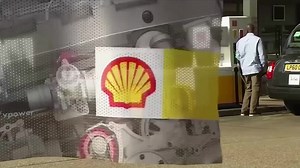 Shell's profits tumble 56% to $5 billion as energy prices cool