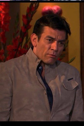 Jorge Salinas en Que Bonito Amor: Capítulo 7 Parte 9