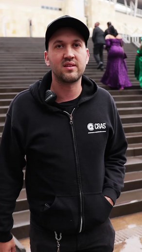 You never know who might stop by the line before shows, better study up. Thanks for all the support with the new single 🤘🏼 #baddaytobeacoldbeer #chaserice #countrymusic