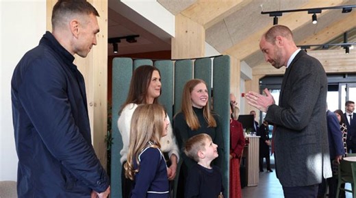 Prince William officially opens Rob Burrow Centre for MND | Video - Geo.tv