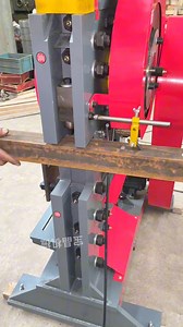 926 reactions · 18 shares | Angle steel cutting and punching,Combined punching and shearing machine.#ironworker | Haha Liu | Facebook