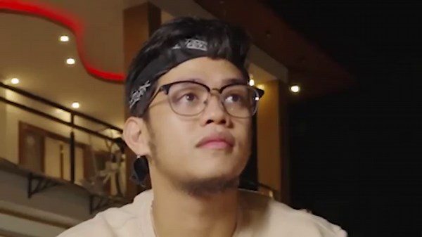 BG KING CRAB MUKBANG - MAKE US LAUGH (WINS)