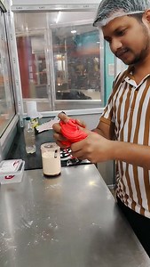 Spider-Man fondant cake making 🎂🧑‍🍳👈 . . . . . . . . . . . . . . . . . . . . #viral #viralvideos #viralreels #tandingreels❤️ | Itʑ Rʌʜʋɭ