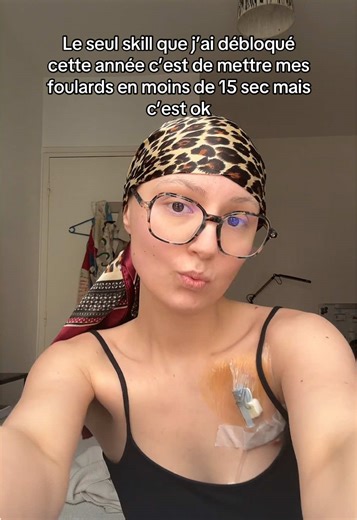 Surmonter le cancer avec style : les foulards en 15 sec