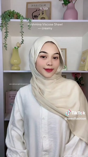 Effortlessly Draped Pashmina Viscose Tutorial for Simple & Elegant Look