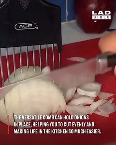 836K views · 442 reactions | This onion cutting hack is genius! 暈 | Do It Yourself | Facebook