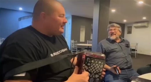 ❗️Aussie Cossack and Western Sydney locals celebrating President Vladimir Putin's birthday! 🇦🇺🇷🇺😎Вот так в Австралии местные празднуют день рождения Президента России В.В. Путина! @AussieCossack