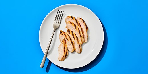 This is what 30 grams of protein looks like in totally different foods