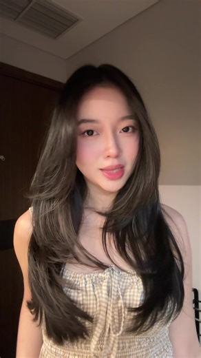 cinta banget aku sma curtain bangs iniii! | curtain bangs