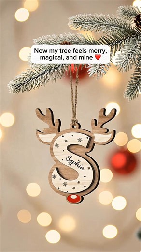 Bring festive cheer & heartwarming family moments this season with our personalized keepsake! 🎄❤️ | Macorner