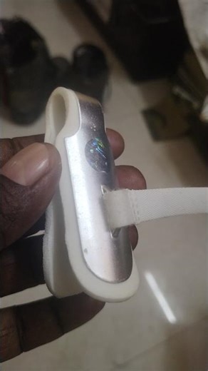 Little finger splint