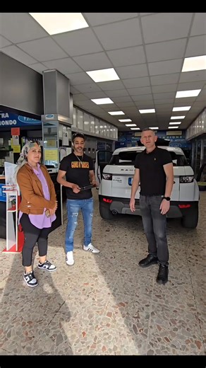 211 reactions · 35 comments | Prezzi e caratteristiche disponibili su www.audioelite.it #carstereo #androidauto #navigatore #apple #cardvd #autoradio #autoradioandroid #bluetooth #audioelite #navigation #carmonitor #monitor #applecarplay #lettorevideo #cartablet #landrover ##landroveritalia #rangerover ##rangeroverevoque | Audio Elite | Facebook