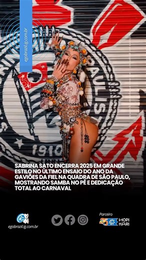 EGOBrazil 🇧🇷 on Instagram: "Aos 44 anos, @SabrinaSato voltou a roubar a cena no último ensaio do ano na quadra da @gavioesoficial em São Paulo. #sabrinasato apostou em um figurino luxuoso, repleto de pedrarias, e ainda viveu um momento especial nesta sexta (19) em Sao Paulo ✨🥁 Confira a matéria completa no site egobrazil.ig.com.br 🫶🏻 use #egobrazil 📸 Divulgado por @agenciabrazilnews 🎥 @clayton_felizardo 💙 #SaiuNaMídia #FamososDaInternet #FofocaDoDia #Entretenimento #SiteEgo #Ego #LuanSan