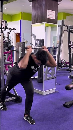👉Perfect Form Guide: Cable Overhead Triceps Extension🔥