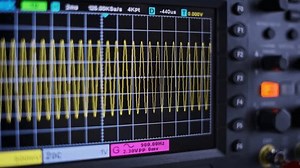 Dynamic Display Radio Wave Signal On Stock Footage Video (100% Royalty-free) 3516207465 | Shutterstock