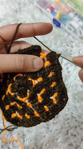 two colour crochet granny square pattern for beginners 2026 #viral #crochet #diy