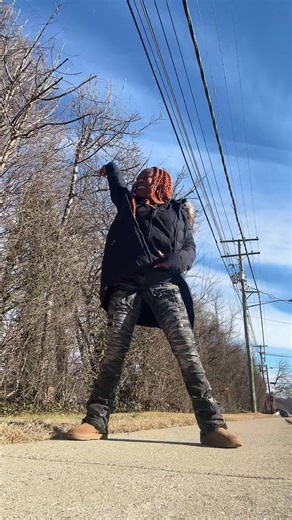 I didn’t wanna mess my pants up 😂 #fyp #dance #viral #viral #dmv