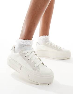 Converse Chuck Taylor All Star Cruise Ox trainers in white | ASOS