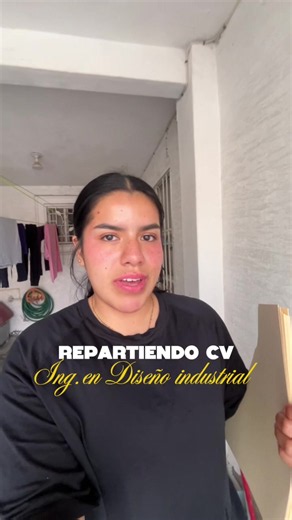 Repartiendo curriculums como egresada de Ingeniería en diseño industrial #curriculum #cv #tijuana #egresada #diseñoindustrial