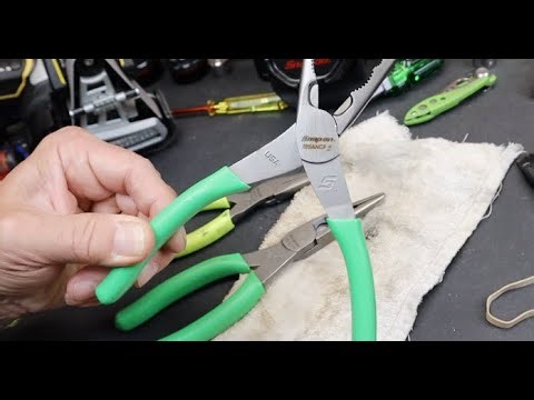 Unsticking Snap On Pliers: Not all sticky pliers are the same. A crunchy joints is a quick fix!