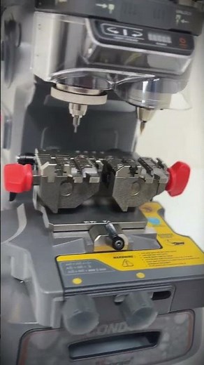 New Xhorse XC-002 PRO Condor Manual Key Cutting Machine