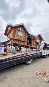 Another day, another kubo assemble 😁 x5SPEED video Bahay Kubo Assemble in Bacolor Pampanga. 8 FT Posts height, Mukang Madali install, pero mahirap 😁😁 #bahaykubo | Bahay Kubo For SALE