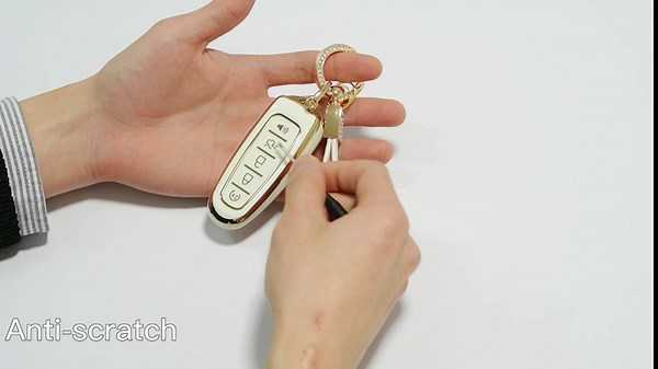 EKALA for GMC Key Fob Cover with Leather Key Fob Keychain, 5 Buttons Soft TPU Key Shell Case Compatible with 2021 2022 2023 GMC Sierra 1500 Chevy Silverado 1500 2500HD 3500HD (P-BCK-5D)