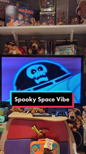 Nothing like a little Spooky Space Kook to bring back all those childhood fears for people. He's my favorite. Can't help but love a terrifying giggly space boi. Who's your fave Scooby Baddie? . . #scoobydoo #shelfie #nostalgia #classiccartoon #spookyspacekook #scoobhouse #cartoonnetwork #collection #homedecor #throwback #scoobydoobydoo #scoobydoowhereareyou
