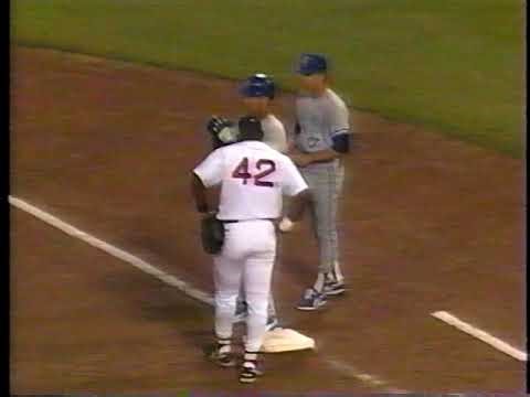Blue Jays vs Red Sox (8-13-1993)