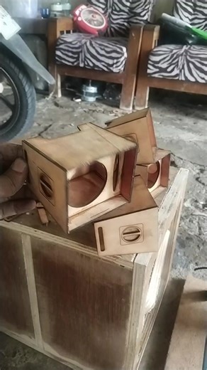 bok vera tinggal bikin kan gril dan pasang breketnya. di showcas blum tersedia tunggu ya bolo. oiya untuk gril bisa reques nama sound atau namanya sendiri#bokvera2inc