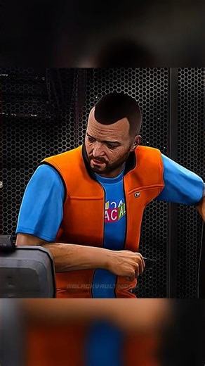 Michael Hacks Life Invader || GTA V