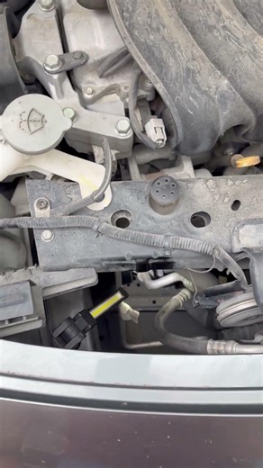 2012 nissan versa como remplasar la banda de las poleas #automobile #tips #cars #nissan #diy