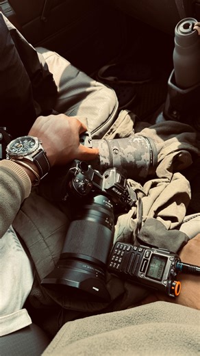 Benedict Mfuru on Instagram: "Digestive system of an elephant Elephants are not ruminants like cows. They are monogastric herbivores with a hindgut fermentation system. They have only one stomach, and food passes quickly through their digestive system. Most digestion takes place in the large intestine and cecum. Because this digestive process is not very efficient, elephants must eat large amounts of food such as grass, leaves, bark, and fruits. As a result, much of the food is not fully digeste