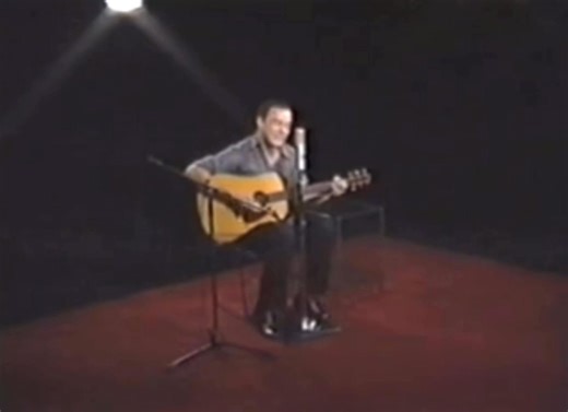 On September 10, 1999, Dave guested on The Charlie Rose Show and performed this iconic rendition of The Stone. 🎶 The Stone 🗓️ 9.10.1999 📍 New York, NY | DMBsociety