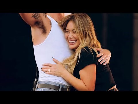 Hilary Duff As The ACL Weekend One Sally