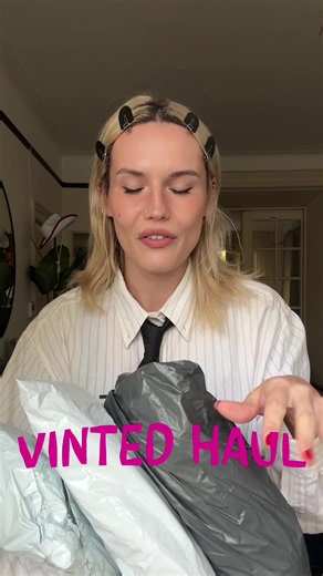 Let’s do a little vinted haul😤🫶 #vintageclothing #vinted #haul #unboxing