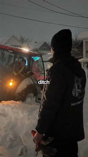 Stefano Narducci on Instagram: "We had to call for backup!"