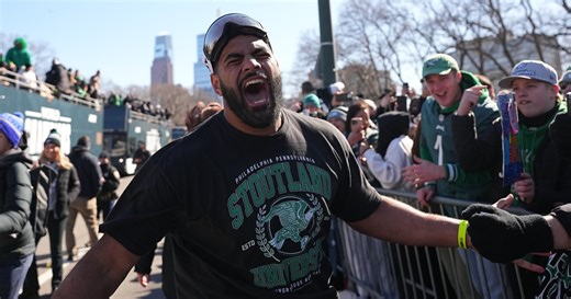 Eagles OT Jordan Mailata Wows Crowd with His Hidden Musical Talents