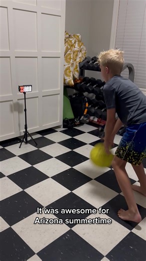 Want to know what’s perfect for home practice? The Smart Basketball helps keep kids active! Shop now: dribbleup.com/bball | Dribbleup | Facebook