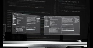 Close Terminal Window Desktops Showing Code 庫存影片（100% 免版稅）1106091695 | Shutterstock