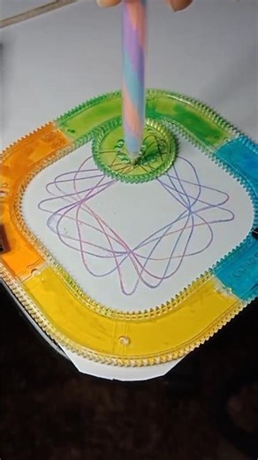 Fantastic Spirograph Pattern #spirograph