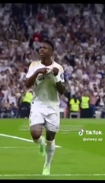 Real Madrid vs Barcelona Football Highlights