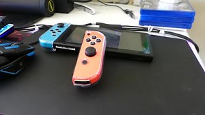 Nintendo Switch : Un hack pour déclencher la LED du bouton Home sur les Joy-Con